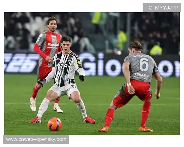 2月21日尤文图斯主场迎战科莫,斑马军团冲击欧冠资格关键战 2月21日尤文图斯主场迎战科莫,斑马军团冲击欧冠资格关键战